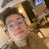 Andres Felipe : Quien mejor para cuidar a un miembro de tu familia que un médico 