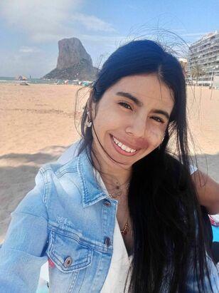 Karoline  avatar