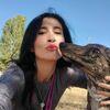 Cristina: Educadora canina y adiestradora con 15 años de experiencia! Casa preparada especialmente para ellos! 🐾