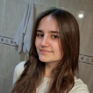 Esther avatar