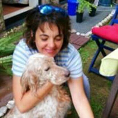 Este es nuestro perro Lor y yo, más jovenciña