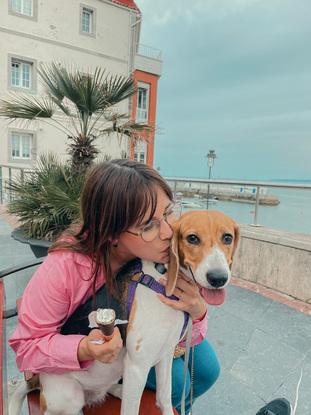 Feliz disfrutando del verano conmigo 