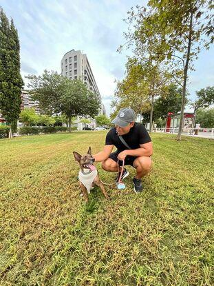 Paseando a mi querida Aura 😍🐶💞