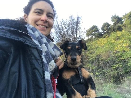 Paseando a uno de los perretes de la protectora de BCN
