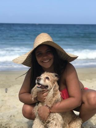 Con Nala en la playa