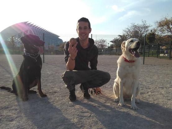 Con nuestra amiga Willow en el parque.