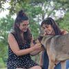 Zihara y Ane: Educadoras Caninas y Enfermera Veterinaria