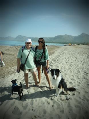 Dia de playa con nuestro amigo Sato