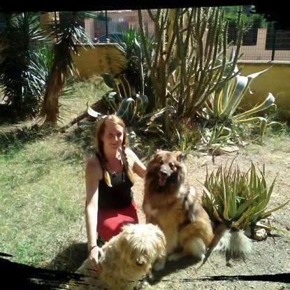 Con mi perrito y con Lula, la perra de unos amigos